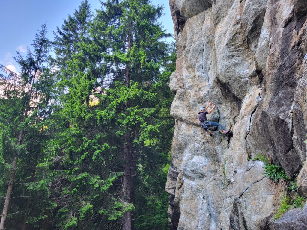 Nick im Klettergarten von Nösslach